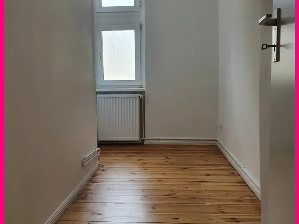 BEFRISTET - Lichtdurchfluteter Altbau in Berlin- Wedding!