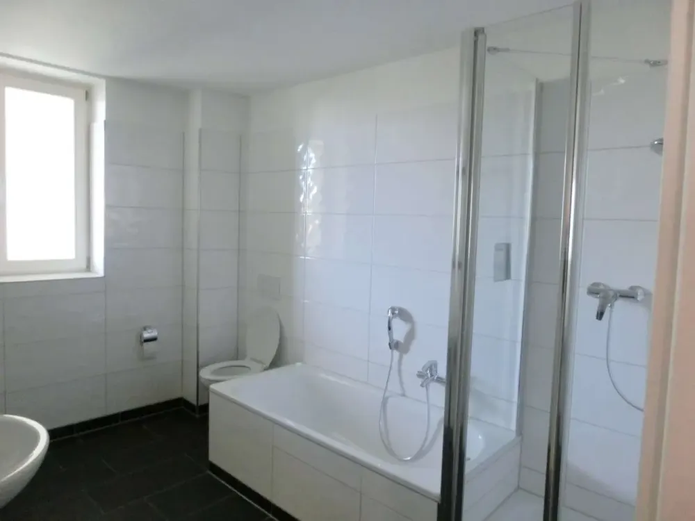 Helle großzügige 3-Zimmer Wohnung