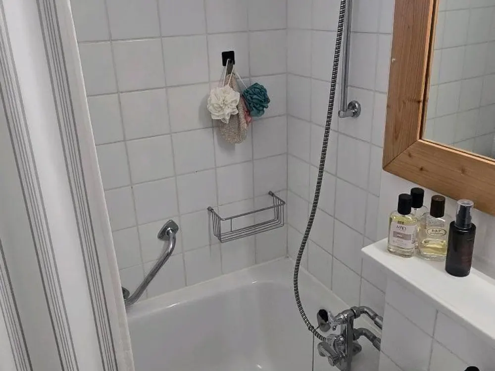 1-Zimmer-Wohnung Möbliert-Nachmieter gesucht möbelübernahme 3500€