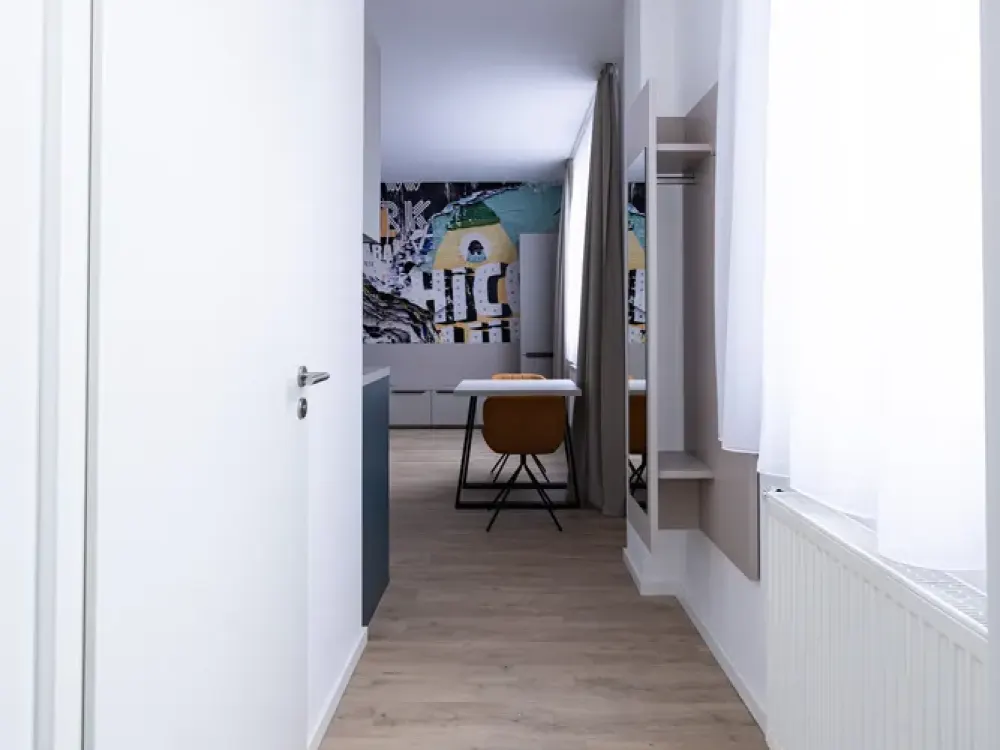 Neubau-Refugium mit Gartenanteil *VOLLMÖBLIERT*