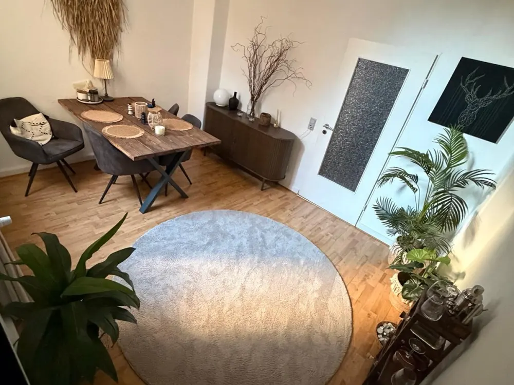 4 Zimmer Wohnung/Haus im 1/4 zum 1.10.26