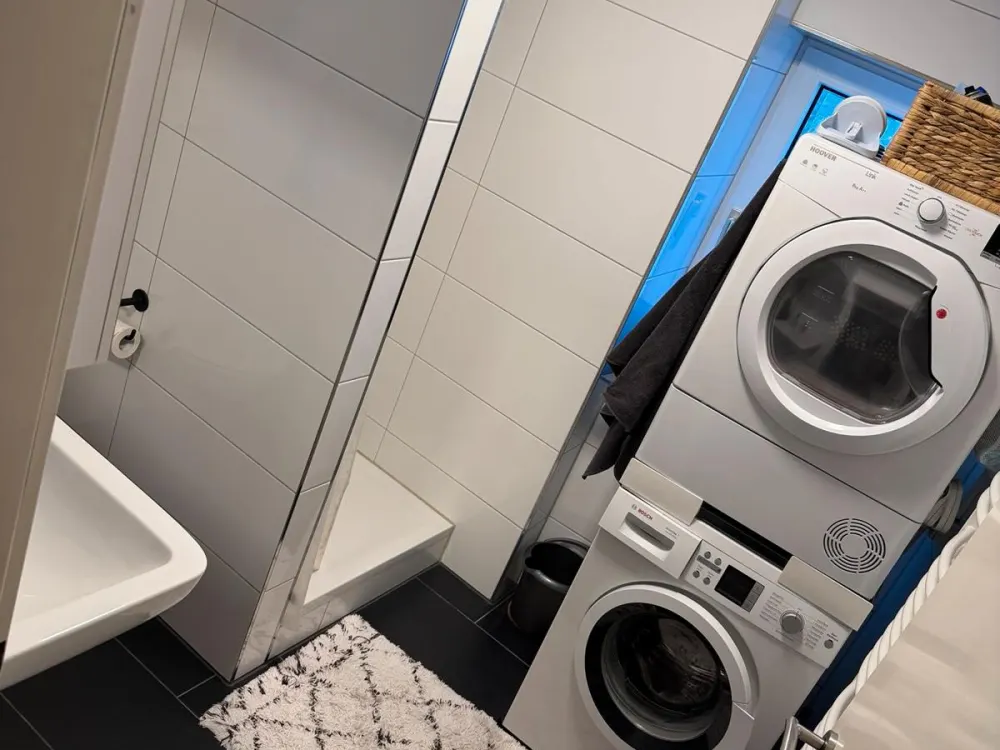 4 Zimmer Wohnung/Haus im 1/4 zum 1.10.26