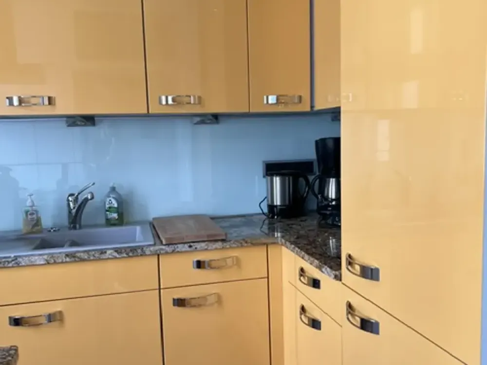 Wohnen auf Zeit: möblierte 3-Zimmer-Wohnung in der Dernburgstr. in Charlottenburg