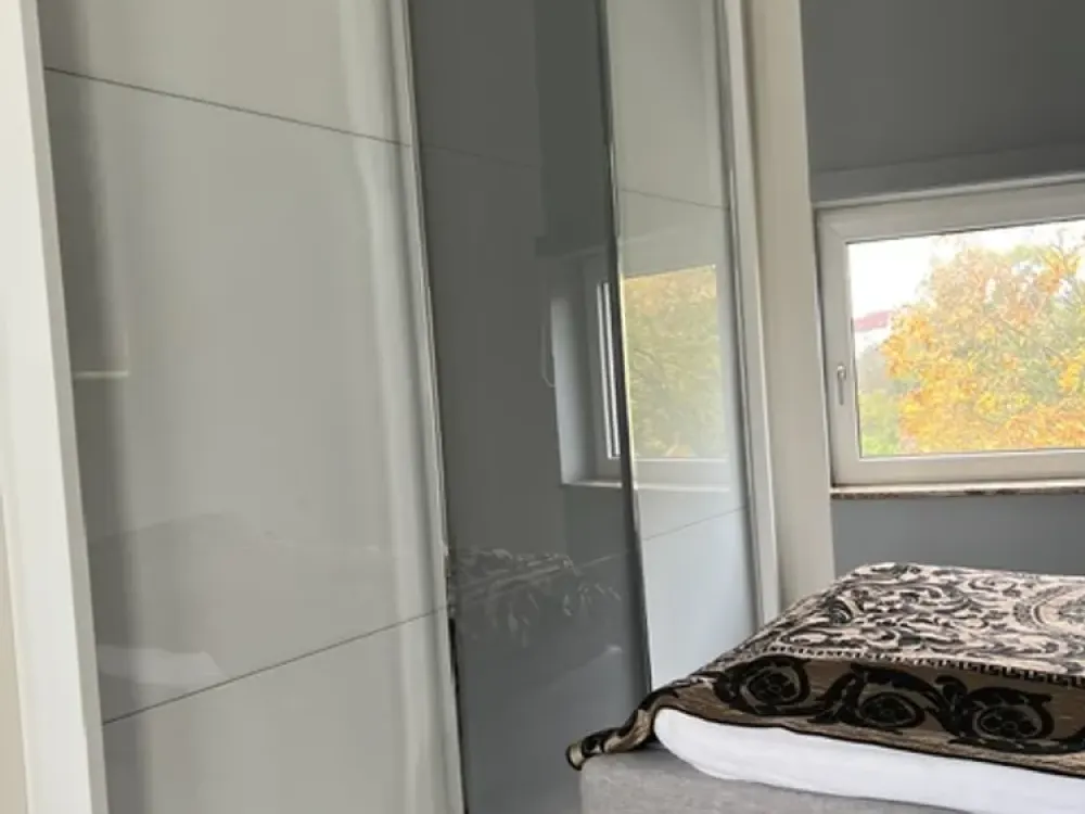 Wohnen auf Zeit: möblierte 3-Zimmer-Wohnung in der Dernburgstr. in Charlottenburg
