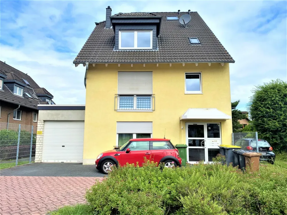 Bright 3-Room Apartment with Terrace and Large Garden (Exclusive Use)