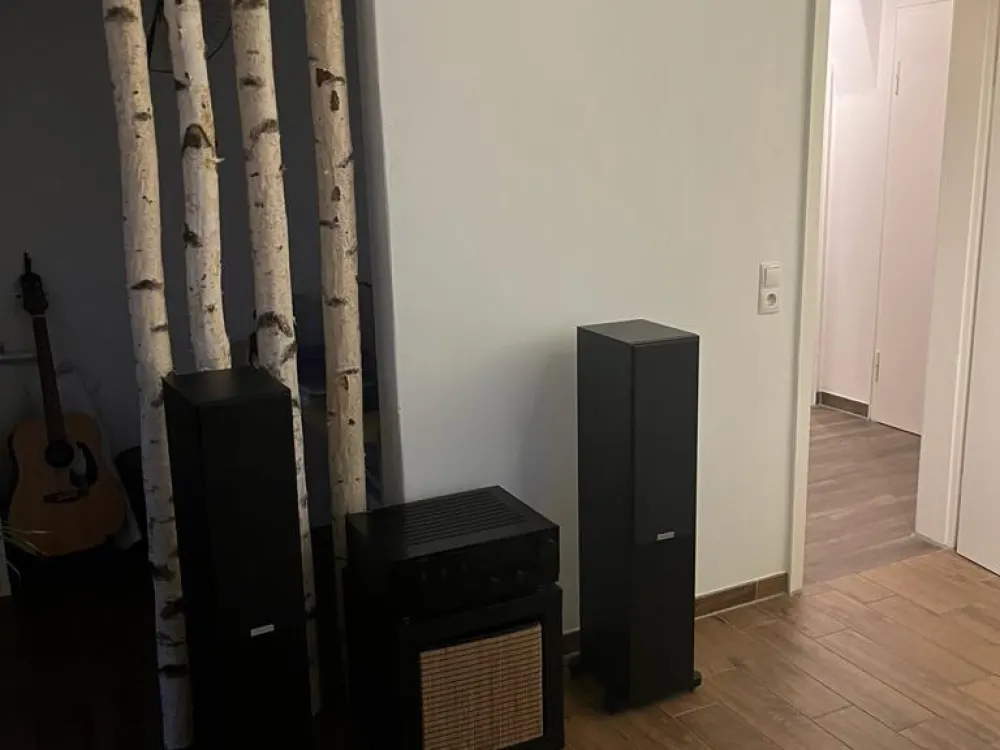 2-Zimmer-Dachgeschosswohnung mit großer Dachterasse&Gartennutzung