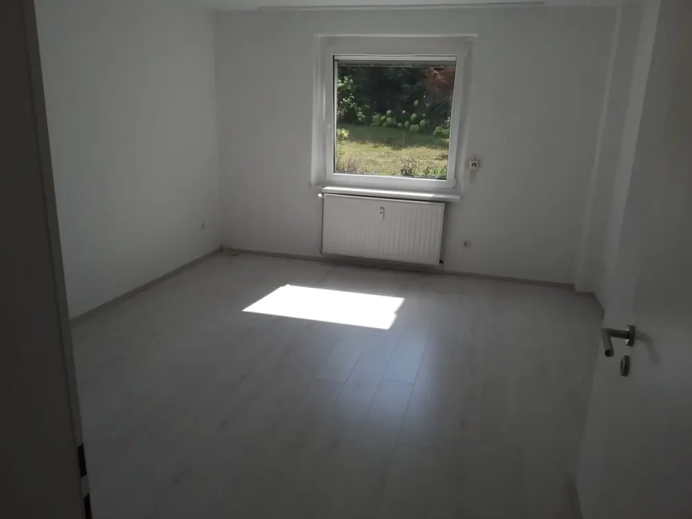City border Hagen/Hohenlimburg, 2 rooms, kitchen, hallway, bathroom