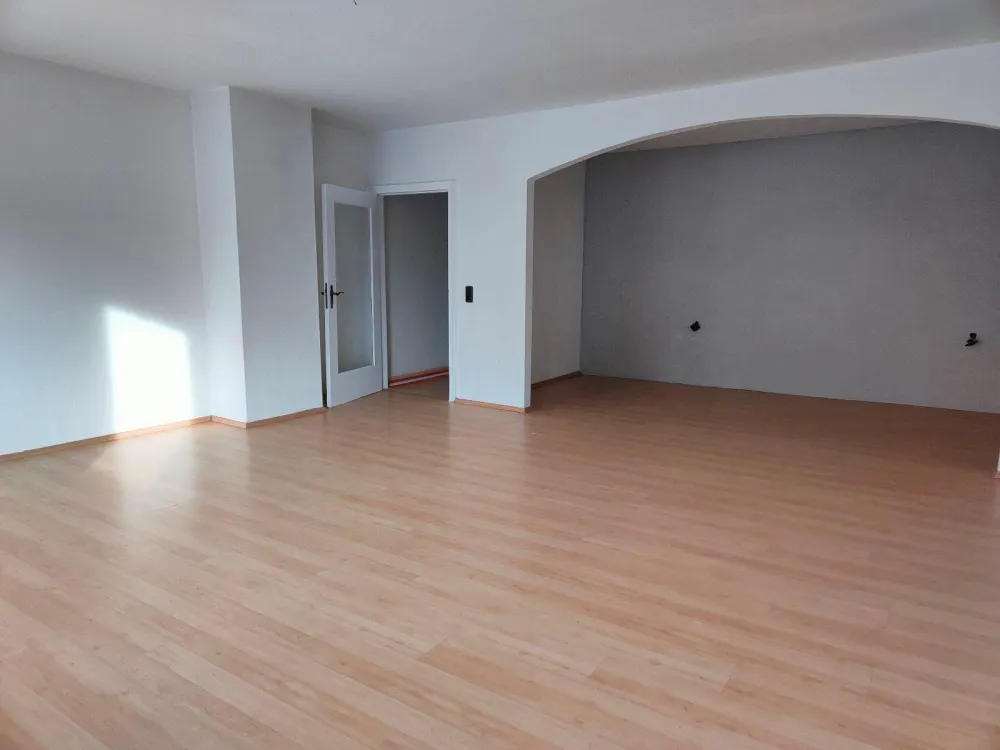 Wohnung 1,5 Zimmer 60 qm zu vermieten ab 01.12.26