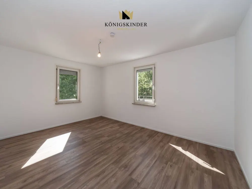Helle 4-Zimmer-Wohnung mit Balkon