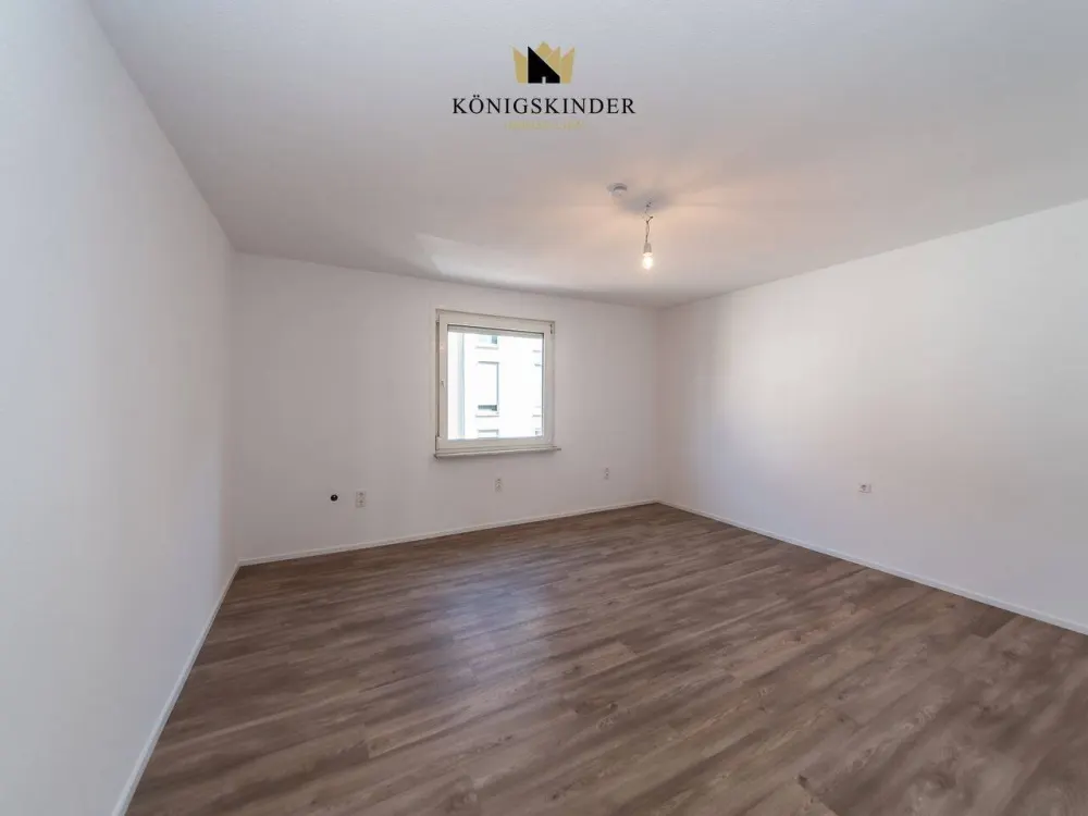 Helle 4-Zimmer-Wohnung mit Balkon