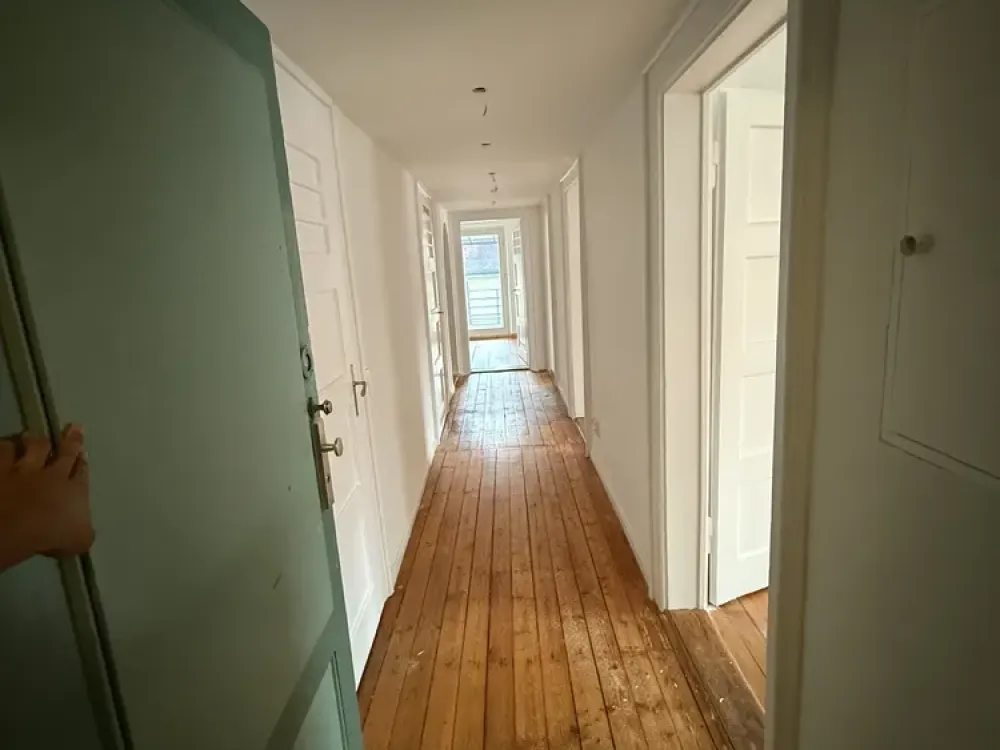 Lebendig wohnen in Nürnberg: 4-Zimmer-Wohnung mit 2 Balkon