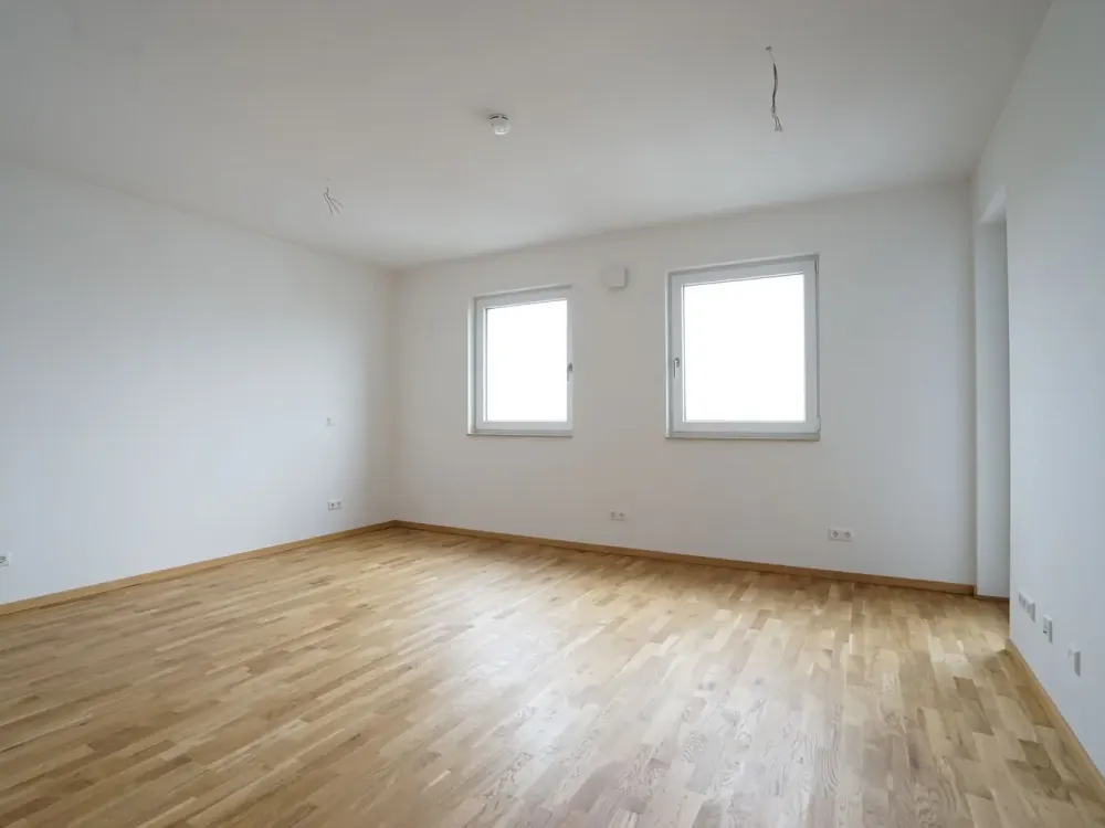 Moderne 5-Zimmer-Wohnung mit Balkon und EBK in Plagwitz