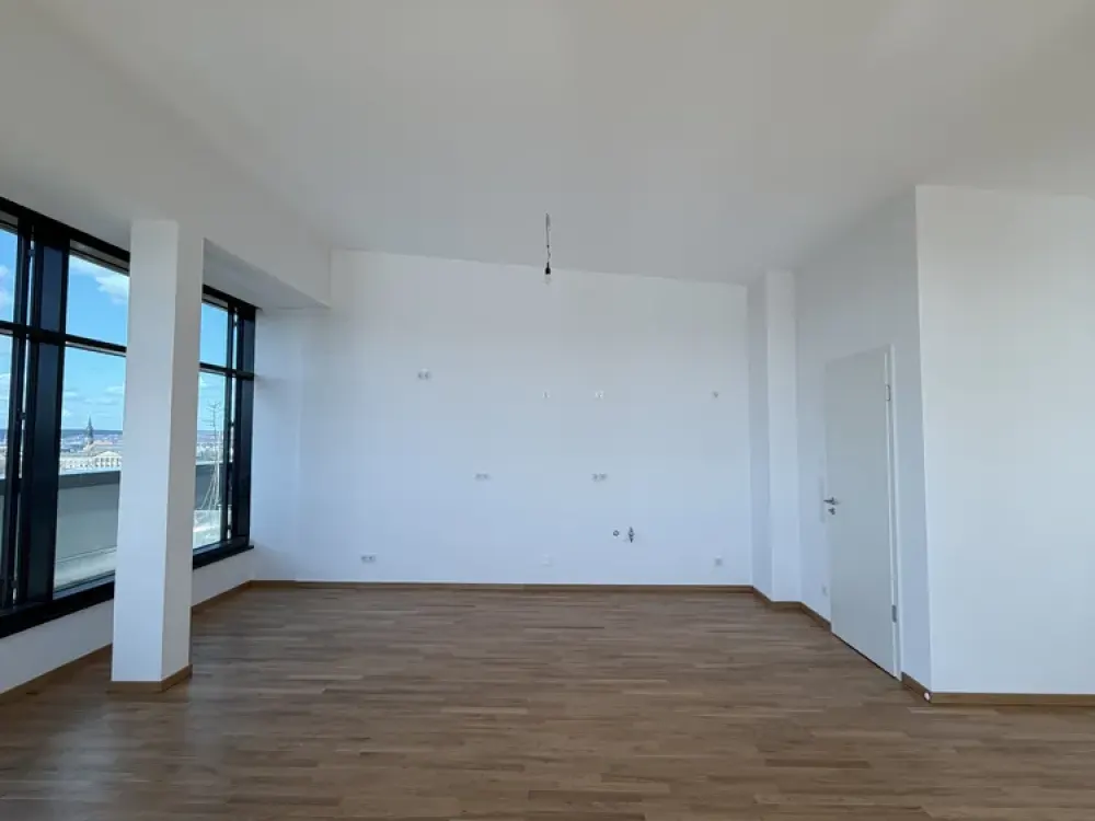Living with a View: Exclusive Penthouse Apartment with Terrace in First Occupancy