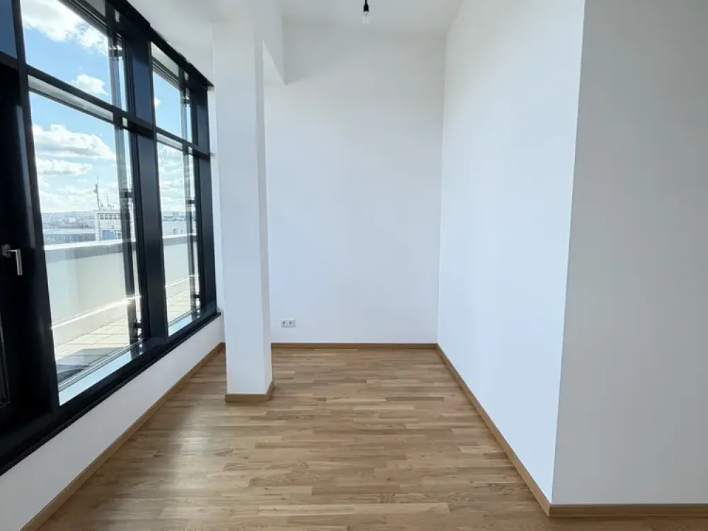 Living with a View: Exclusive Penthouse Apartment with Terrace in First Occupancy