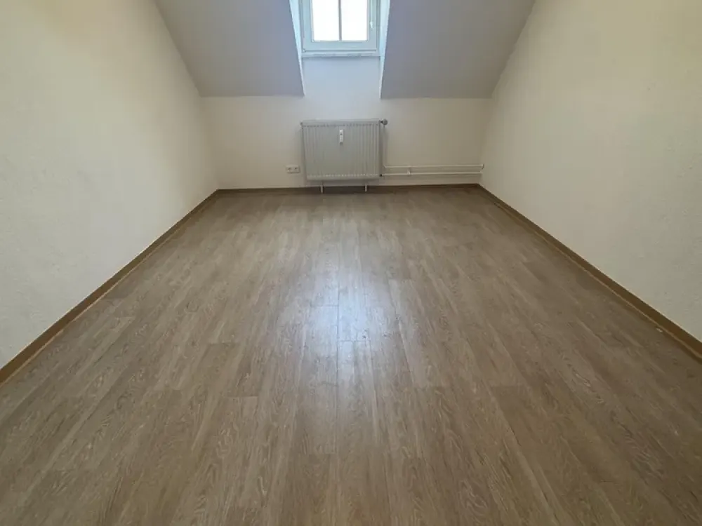 Ideal für Paare & Homeoffice: Wohnung in einer Vila in Toplage mit 2 separaten Arbeitsbereichen