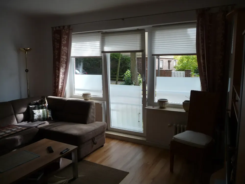 Stilvoll modernisiert: 2-Zimmer-Wohnung in Bremen-Vegesack
