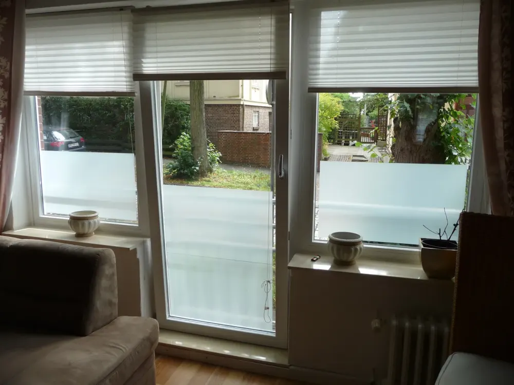 Stilvoll modernisiert: 2-Zimmer-Wohnung in Bremen-Vegesack
