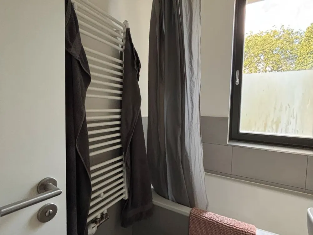 Helle 2 Zimmer Wohnung (Pankow Niederschönhausen)