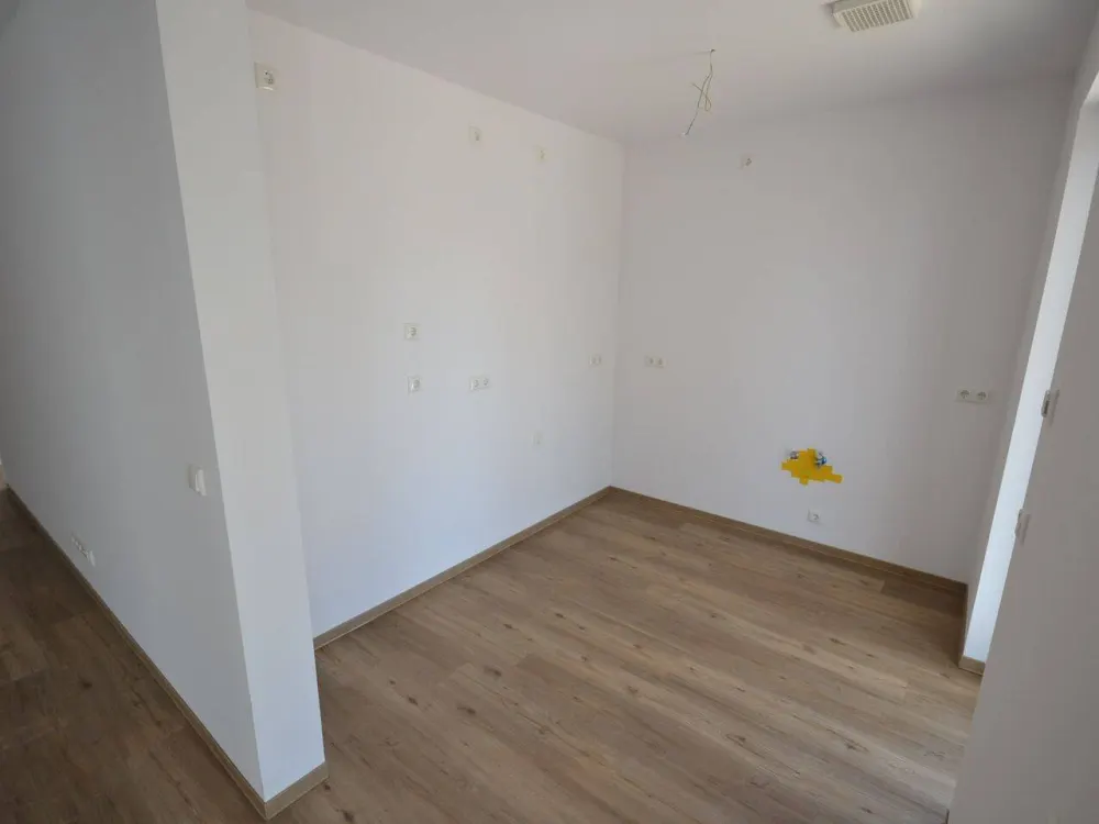 2ZKBT-Whg. mit Gartenanteil im KfW40-Effizienzhaus direkt am Nesthauser See