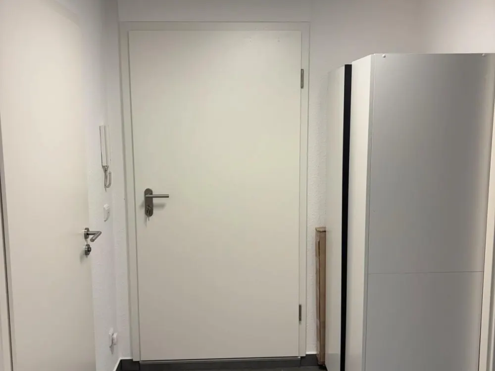 Neuwertige 2- Zimmer Wohnung mit Balkon & Einbauküche in Odenthal