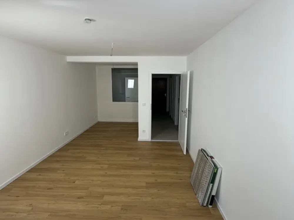 Erstbezug nach Kernsanierung. Wunderschöne 1-Zi- barrierefreie Gartenwohnung in Neuried