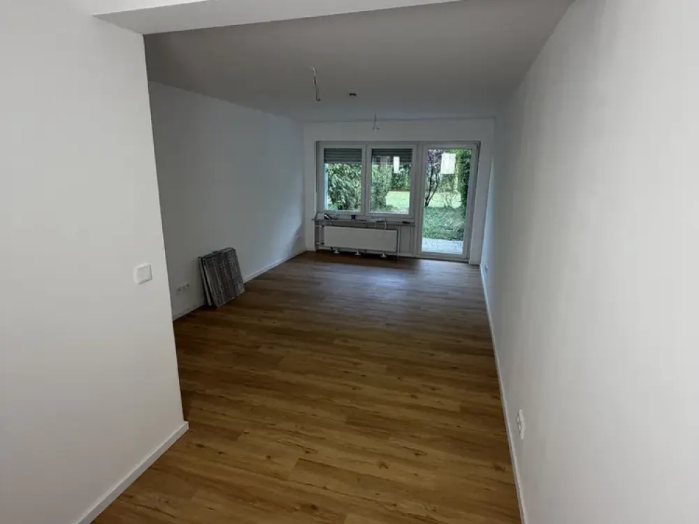 Erstbezug nach Kernsanierung. Wunderschöne 1-Zi- barrierefreie Gartenwohnung in Neuried