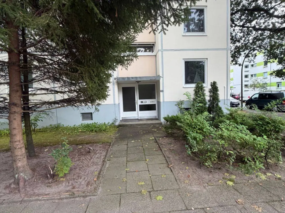 3 Room Apartment for Rent in Rahlstedt