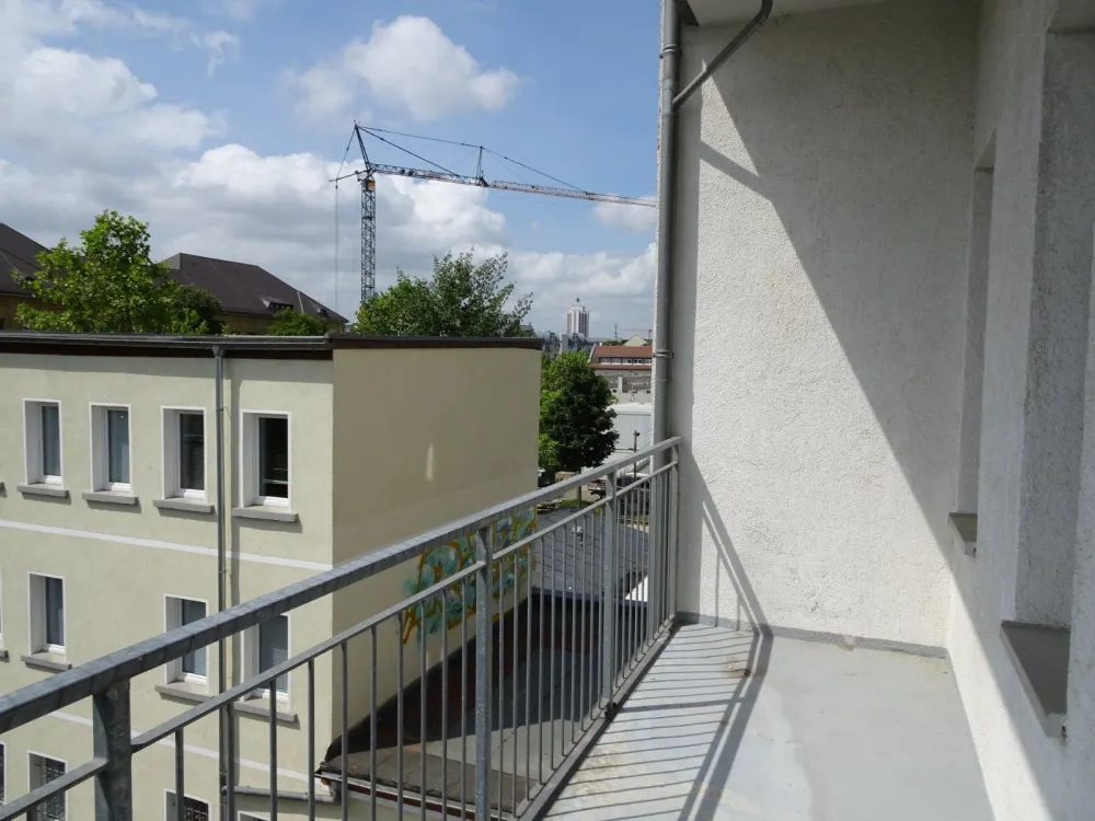 3-Raumwohnung mit Balkon & Tageslichtbad | Wohnen im Kiez