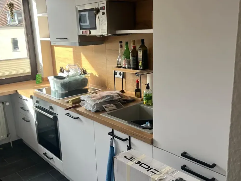 Limmerstr: Schöne 3 ZKB mit Balkon und Fahrstuhl