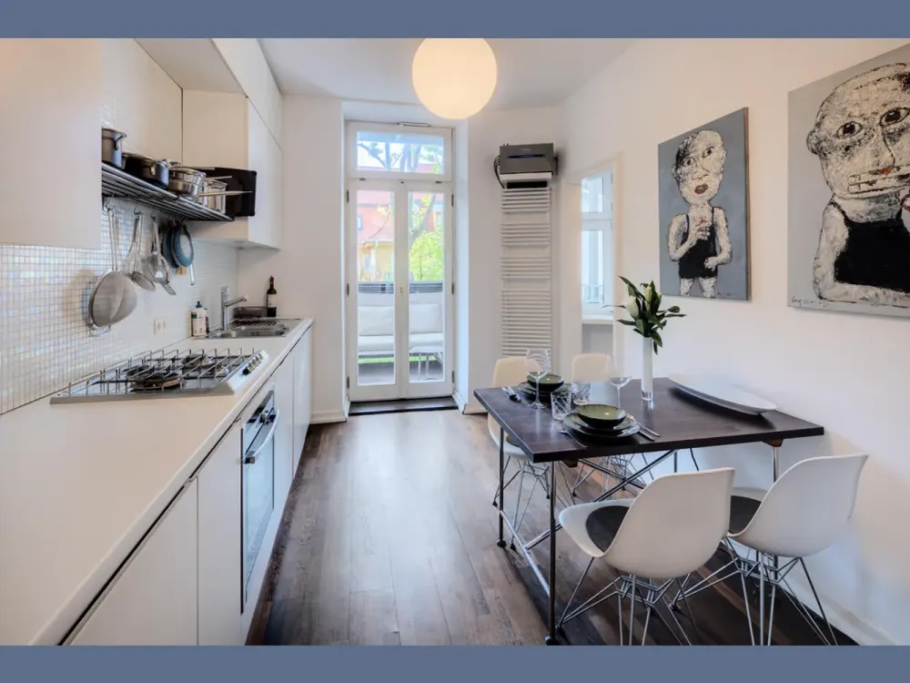 Möbliert: Schöne möblierte Wohnung in Laim