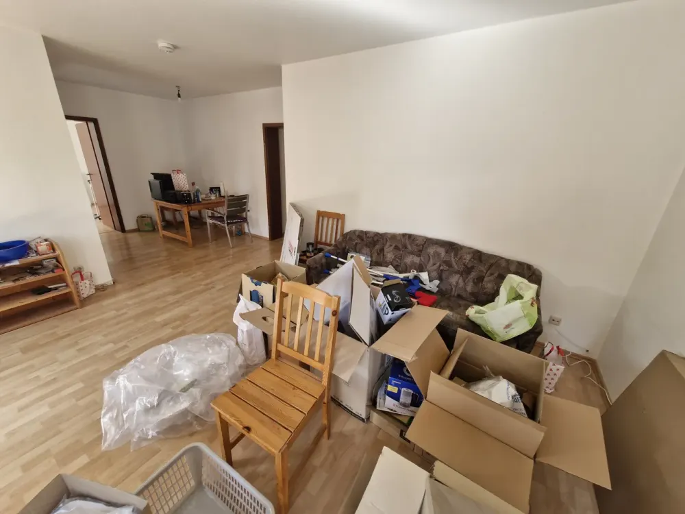 Schöne helle 3 Zimmer Wohnung im 3. Stock im Offenbacher Nordend mit Küche