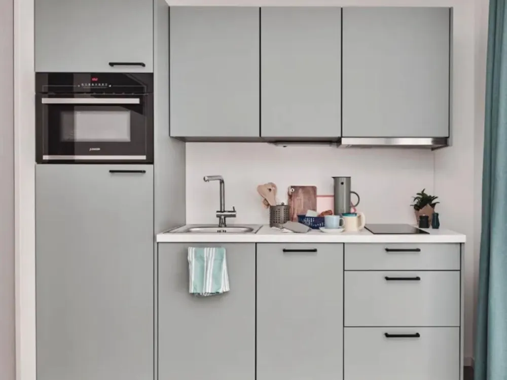 Modernes 1-Zimmer-Apartment mit Balkon | Concierge, Aufzug & EBK