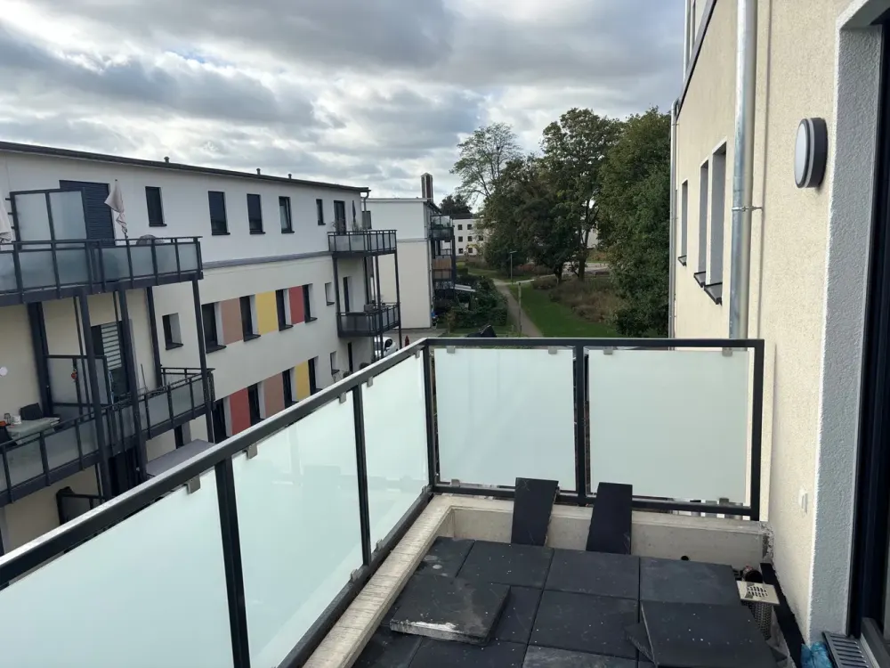 Move-in Ready New Build - 4-Room Upper Floor Apartment with Balcony, Ground Level