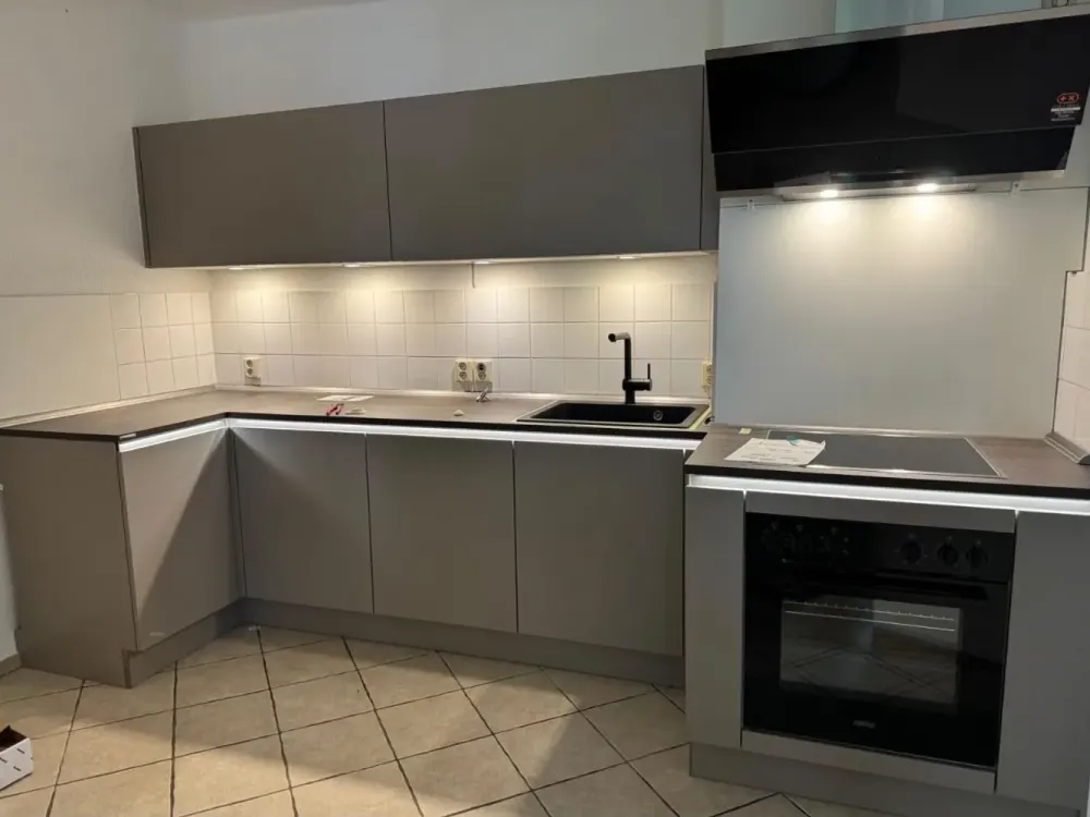Lively Living in Köpenick: Bright 2-Room Apartment with Balcony