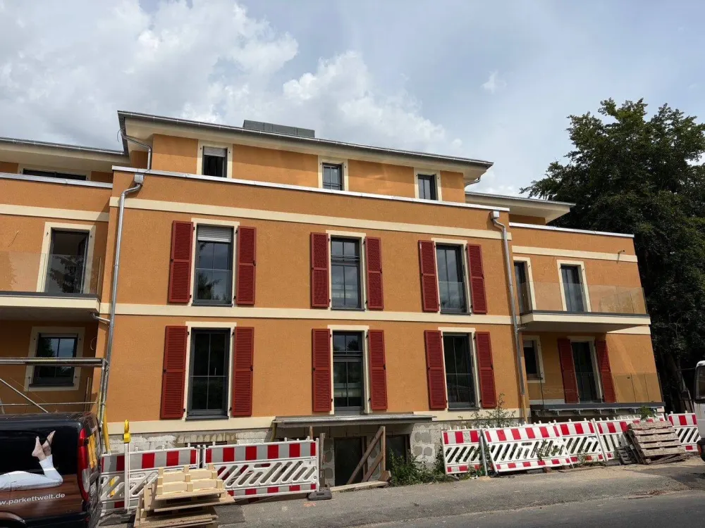 *Erstbezug in Leubnitz-Neuostra - kleine 2-Raumwohnung mit Terrasse und Garten *