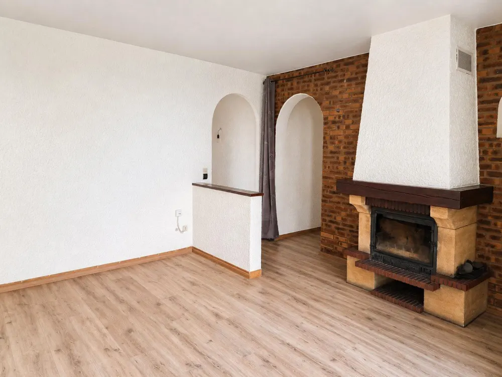 Apartment in Petite Rosselle with Kitchen and Large Terrace