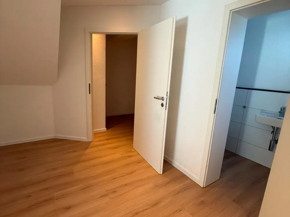 Schöne renovierte 2,5 Zimmer in Sindelfingen Stadtmitte