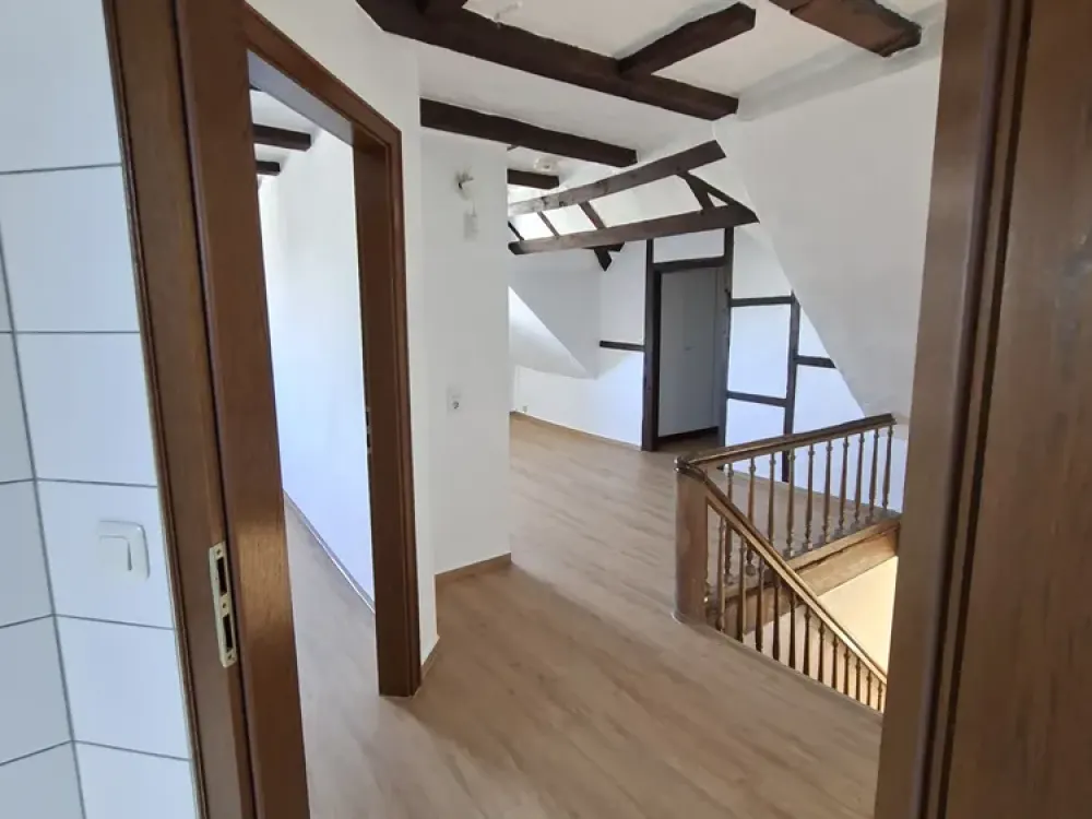 Sehr großzügige Maisonettewohnung in Solingen-Wald