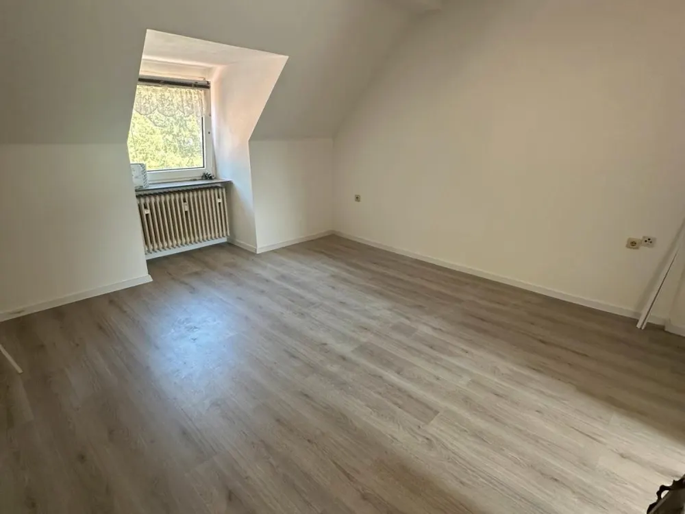 Neu renovierte 2-Zimmer Wohnung