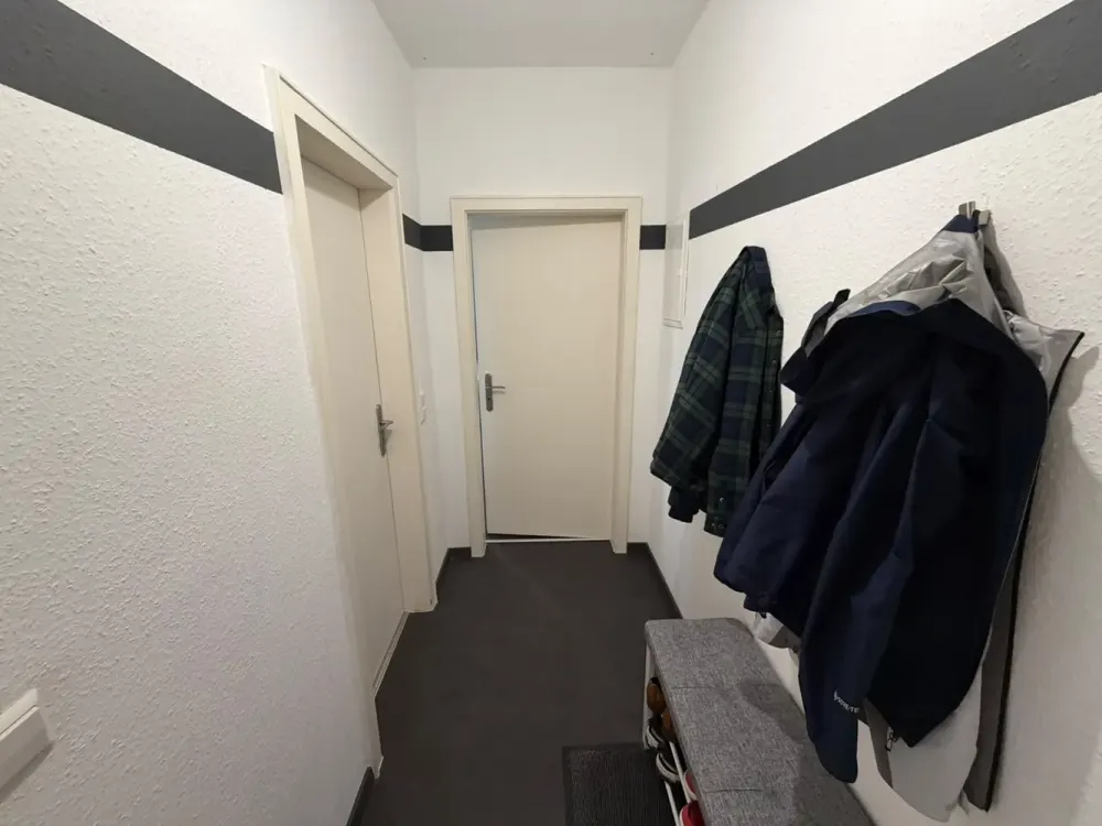 Modernized 1-Room Ground Floor Apartment with Fitted Kitchen in a Very Good Location in Karlsruhe
