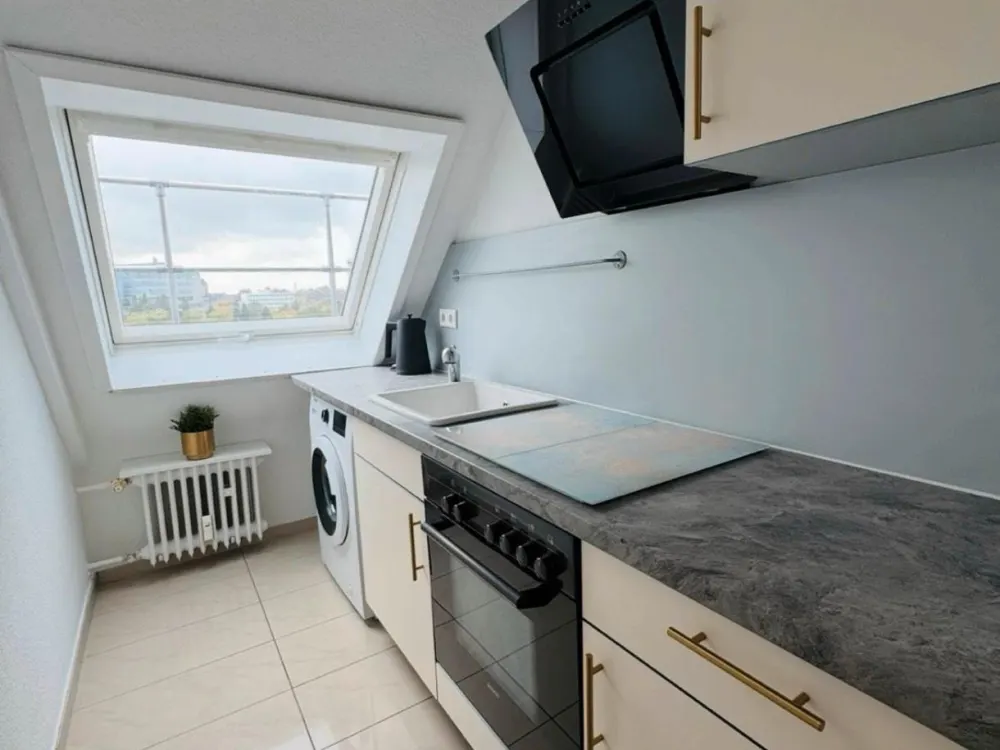 Wohnung in zentraler Lage im Düsseldorf - möbliert