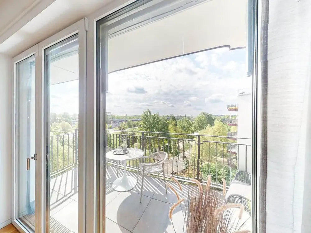 Perfect for Couples - Attractive 2-Room Apartment with Fitted Kitchen