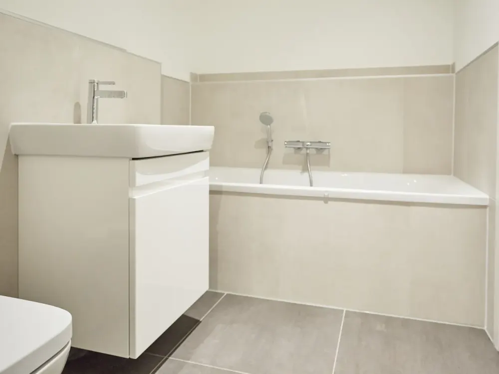 Perfect for Couples - Attractive 2-Room Apartment with Fitted Kitchen