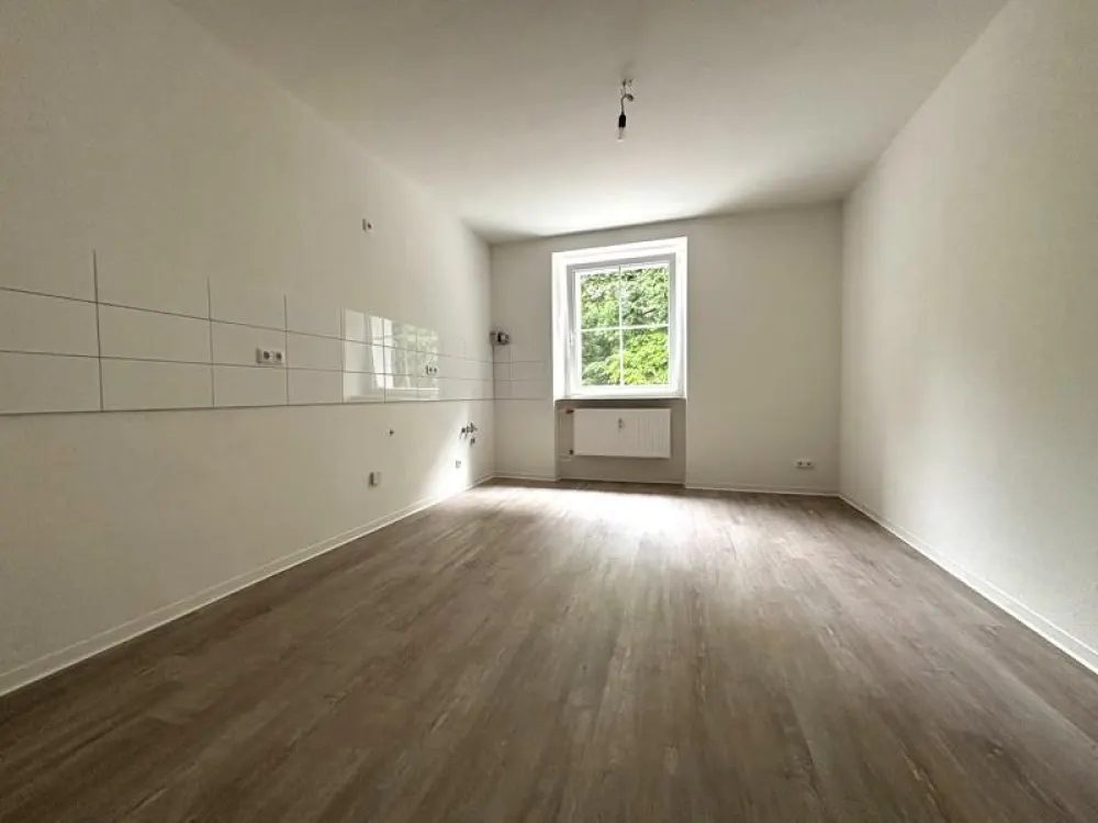 Traumwohnung: wunderschöne 2-Zimmer Wohnung direkt am Wald!