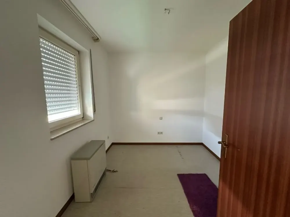 Small 2-Room Apartment with Potential - Quiet Location
