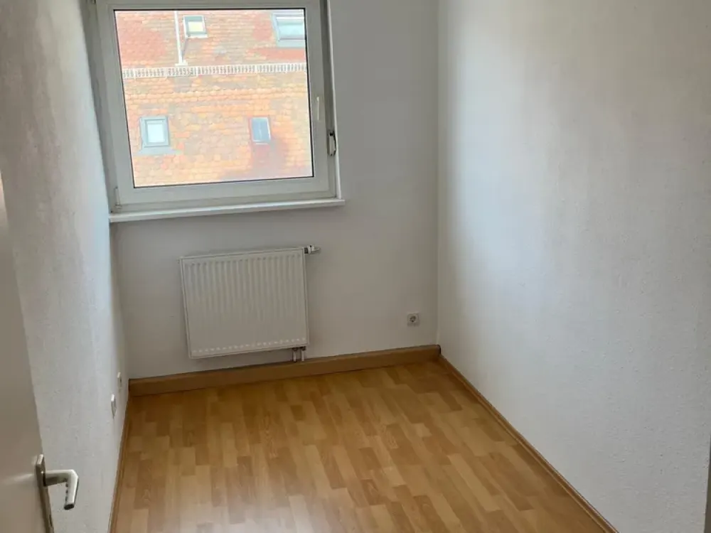 Großzügige 4-Zimmer-Maisonettewohnung in Stuttgart-Heslach, viel Platz auf zwei Ebenen