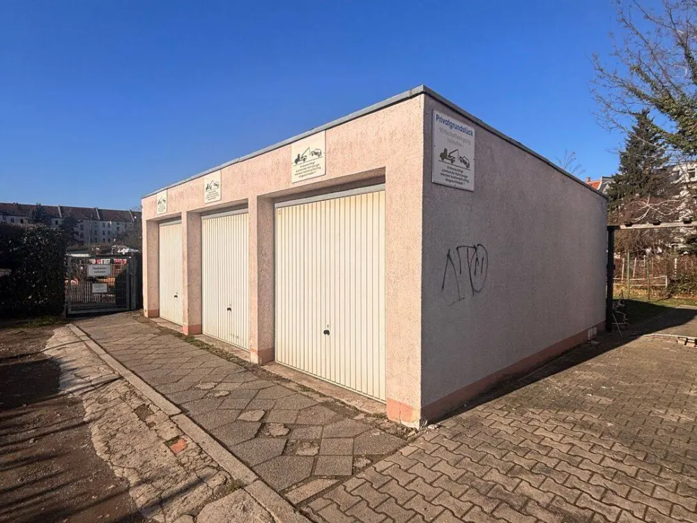 Sonnige 5-Raum-Wohnung mit 103 m² in Leipzig, ideal für Familie oder WG