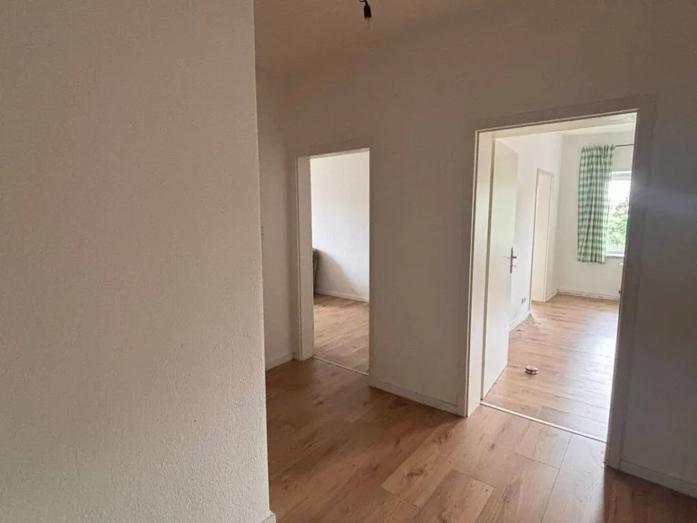 Sonnige 5-Raum-Wohnung mit 103 m² in Leipzig, ideal für Familie oder WG