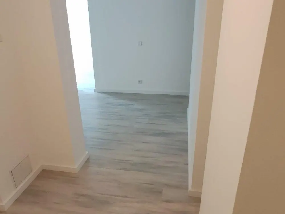 Exklusive 3-Zimmer-Wohnung mit EBK und 2 Balkone
