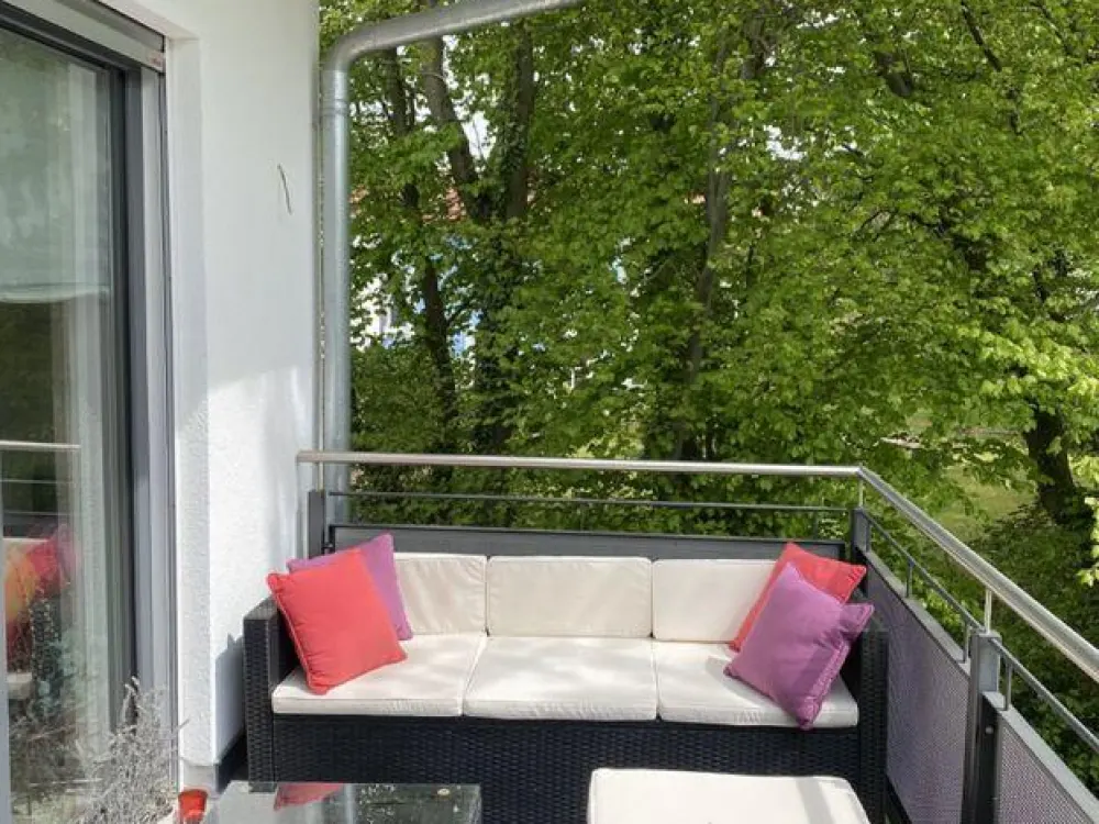 Luxuriöse 4 - 5 Zi Maisonettewohnung Neubau, parkähnlich